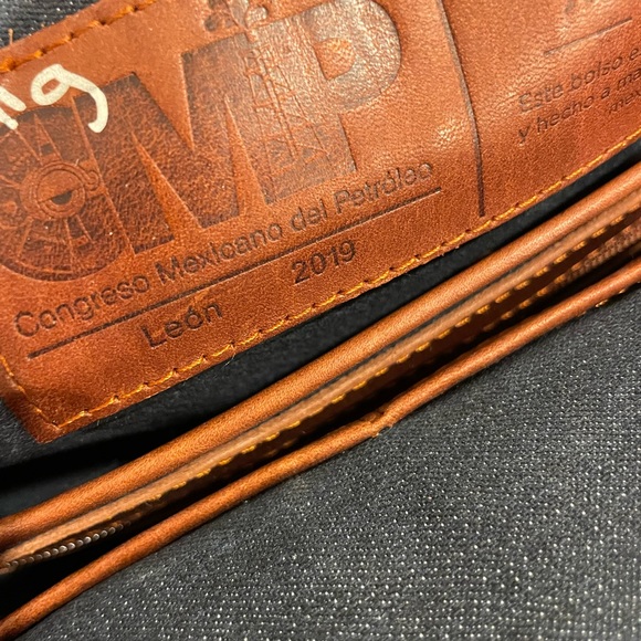 YAMAMOTO Leather briefcase Handmade in Mexico artisan brown cow hide - Picture 10 of 12